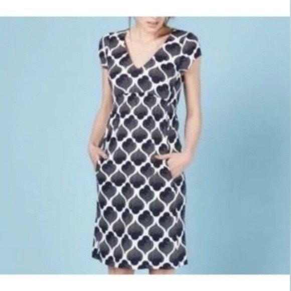 Boden Size 12 Blue White Print V Neck Jersey Knit Cap Slv Dress Pockets Casual - Picture 1 of 13